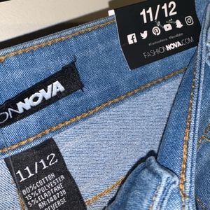 Catty Distressed Skinny Jeans